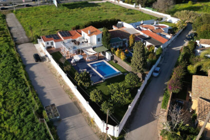 1de5ff241555418606bc283bfefc5dd5 - 76