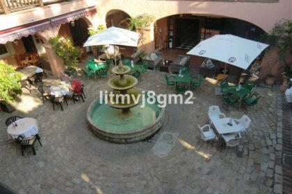 1e3038f2589ac9aed59524403276e2f2 - 10