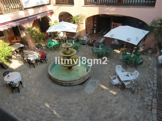 1e3038f2589ac9aed59524403276e2f2 - 10