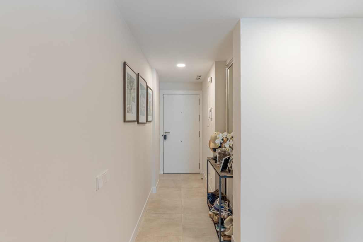 1e47442e3e8f30aeb12fe1a2accd6824 - 28