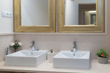 1ee5f2c76a751bbbf6b6f8242e17b601 - 19