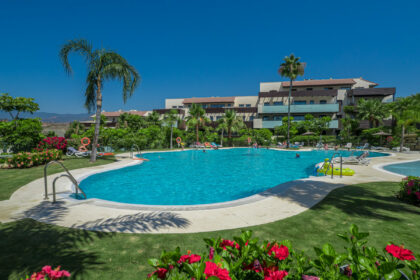 1ee5f2c76a751bbbf6b6f8242e17b601 - 24