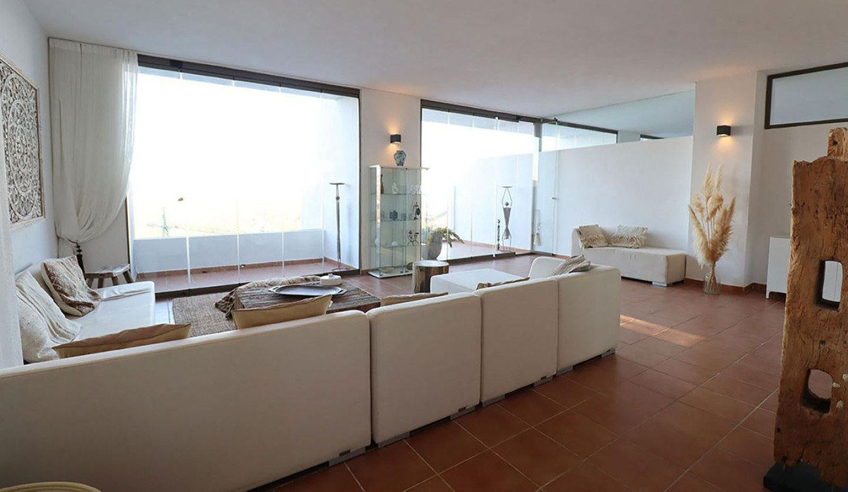 1efd1a8c76350493fcd96b1414a2389c - 11