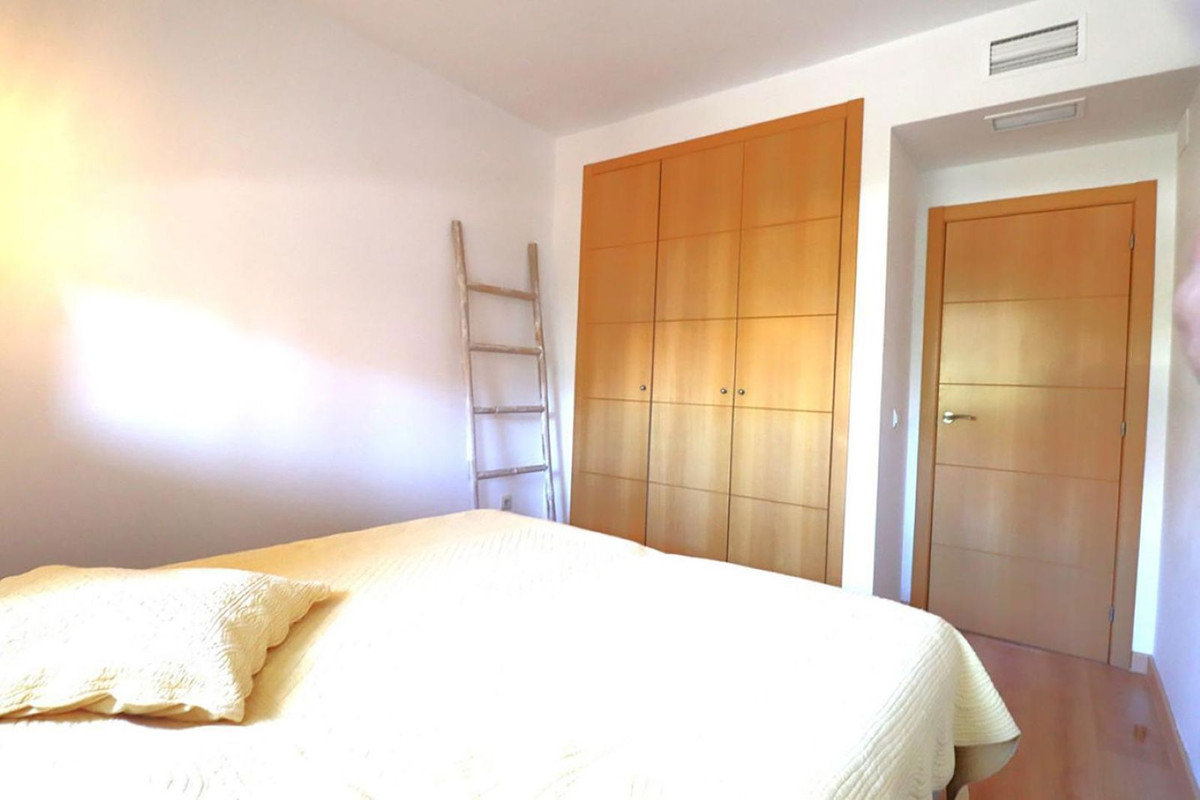 1efd1a8c76350493fcd96b1414a2389c - 18