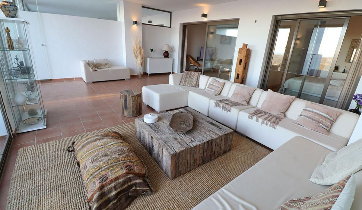 1efd1a8c76350493fcd96b1414a2389c - 2