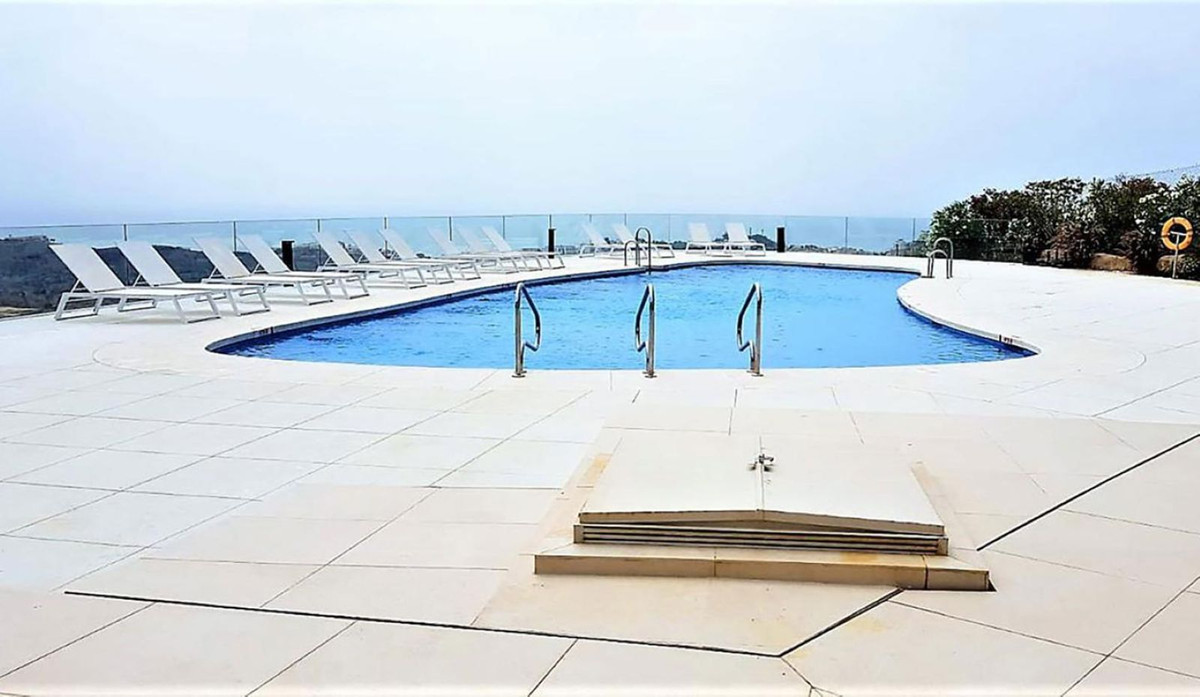 1efd1a8c76350493fcd96b1414a2389c - 27