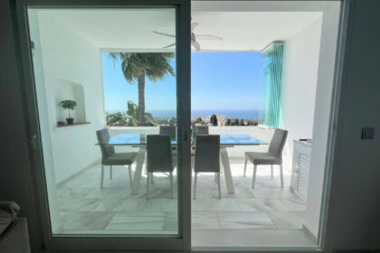 1f394f0cfb71199c64202bbbbc510a93 - 10