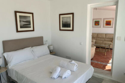 1f394f0cfb71199c64202bbbbc510a93 - 18