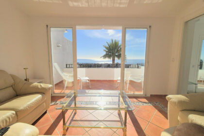 1f394f0cfb71199c64202bbbbc510a93 - 20