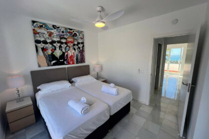 1f394f0cfb71199c64202bbbbc510a93 - 23