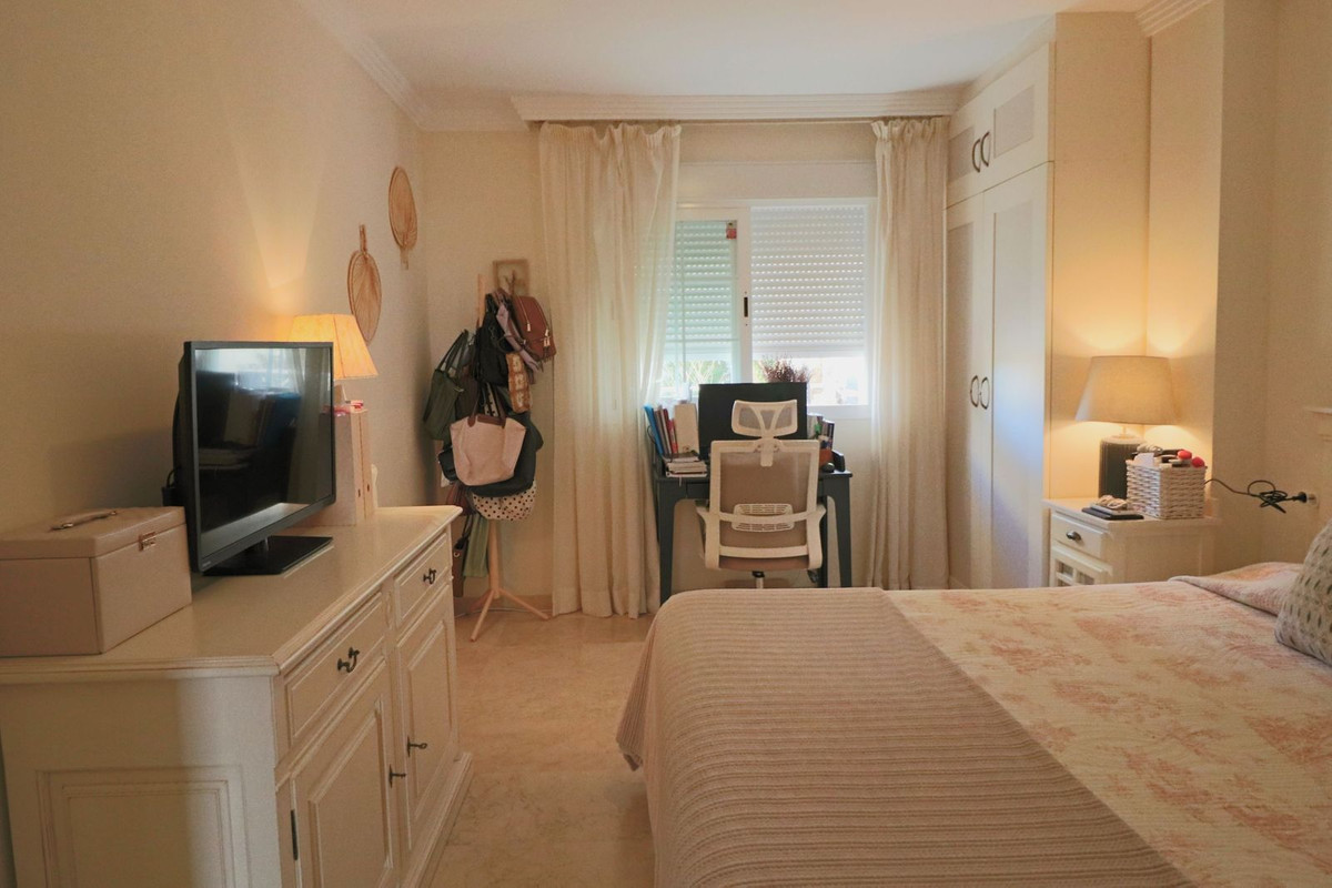 1f543da01e677ba426df986adae08d43 - 14