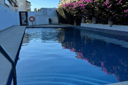 1f5d82644f8dd0ad9a5c294094214679 - 18