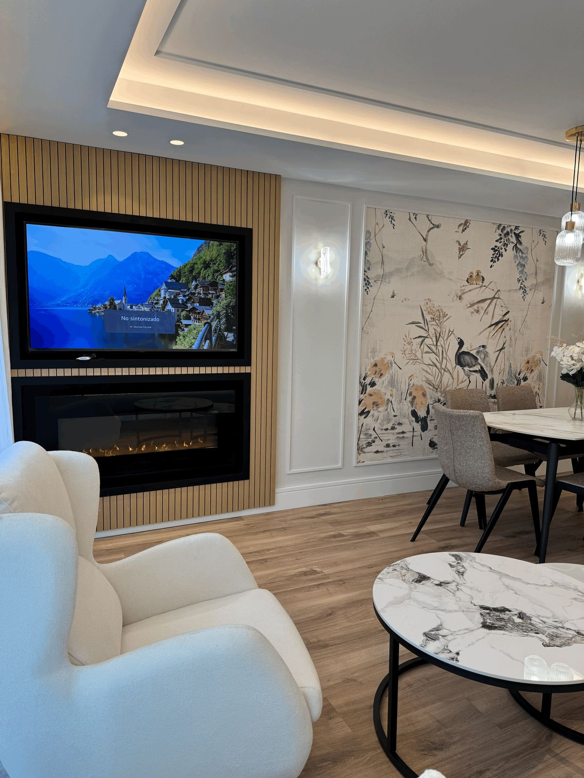 1f5d82644f8dd0ad9a5c294094214679 - 2