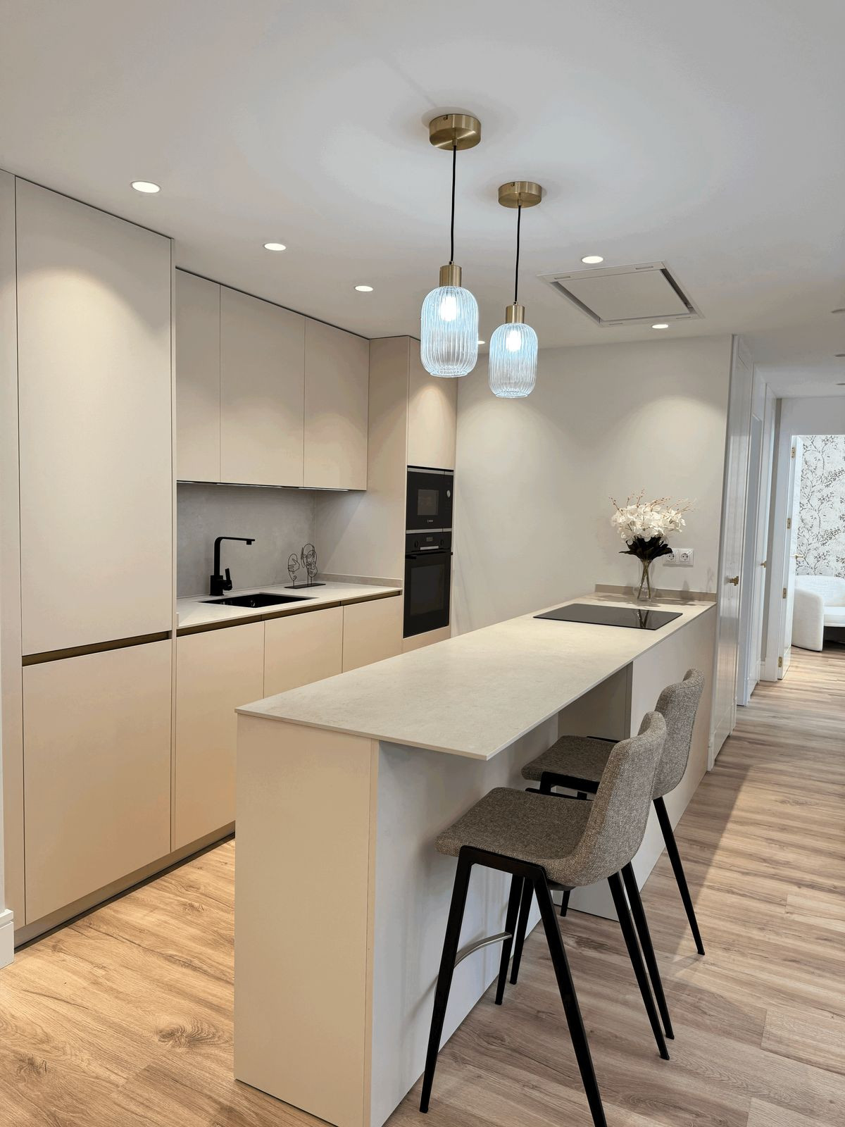 1f5d82644f8dd0ad9a5c294094214679 - 3