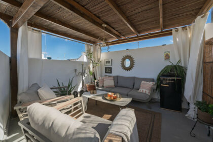 1f60bce025813eea56cd83f518a8aa78 - 24