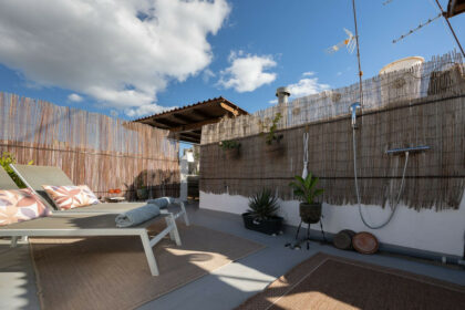 1f60bce025813eea56cd83f518a8aa78 - 25