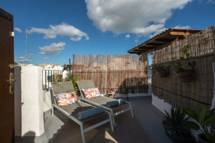 1f60bce025813eea56cd83f518a8aa78 - 26