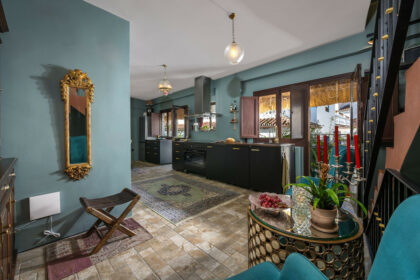 1f60bce025813eea56cd83f518a8aa78 - 3