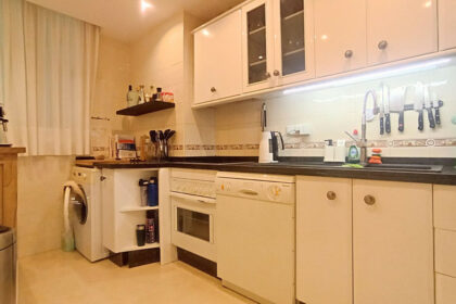 1fa0132021c1c876171a2b9c284559f3 - 12