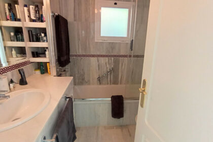 1fa0132021c1c876171a2b9c284559f3 - 24