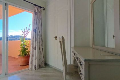 1fa0132021c1c876171a2b9c284559f3 - 29