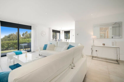 1faca8d796ebf98973e70a8f9b0aaa39 - 18