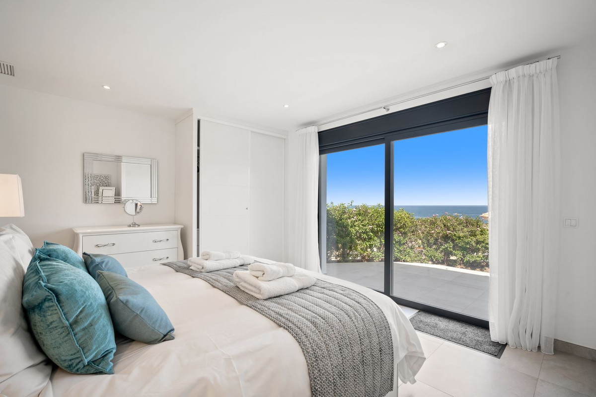 1faca8d796ebf98973e70a8f9b0aaa39 - 21