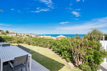 1faca8d796ebf98973e70a8f9b0aaa39 - 24