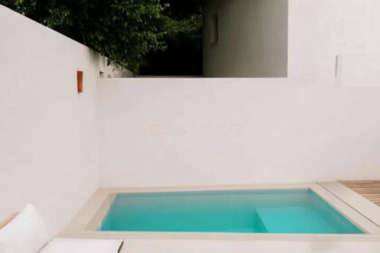 20051a9dcf912cce585fbd8d3465909f - 1