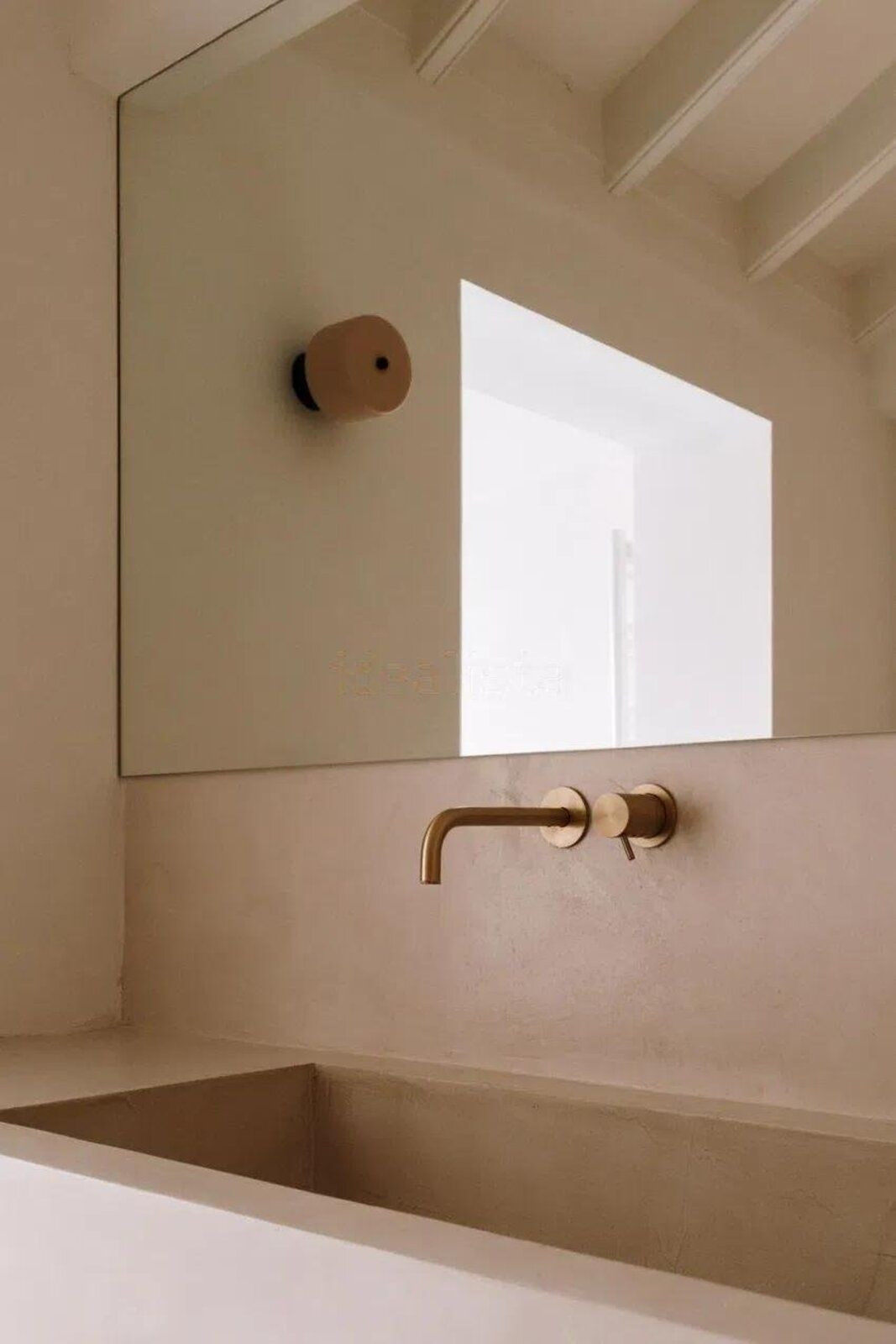 20051a9dcf912cce585fbd8d3465909f - 18