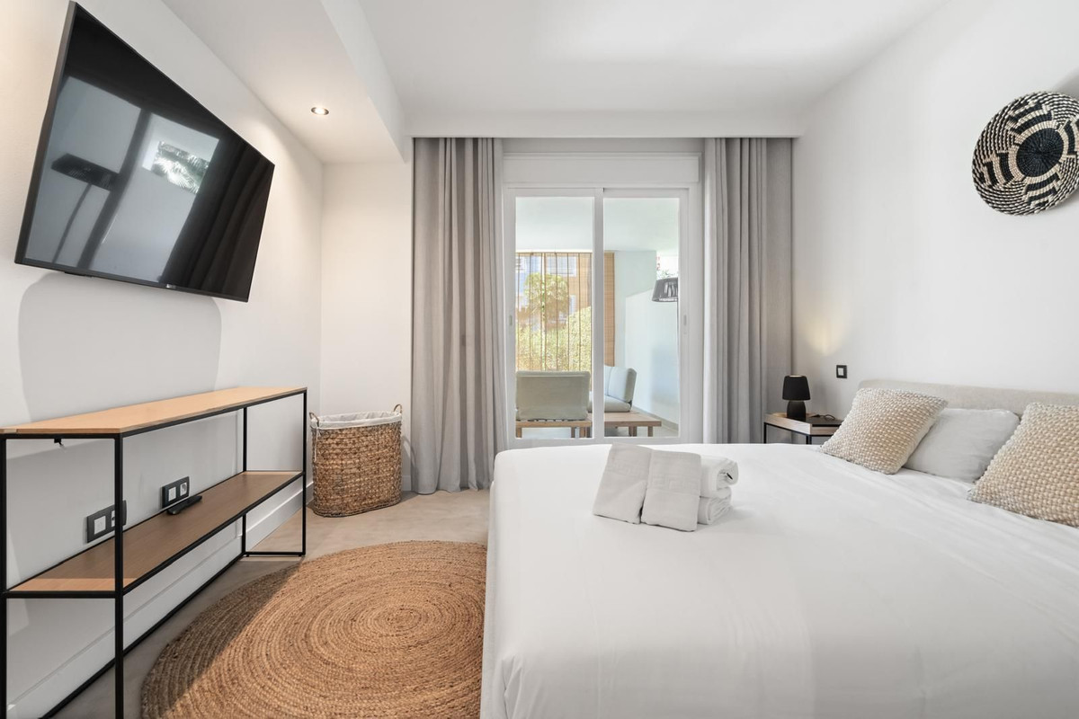 207165bf2716ab48b57335ae14ac7bcd - 8