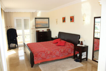 2084d86c8bbb16765389b6c21822effc - 16