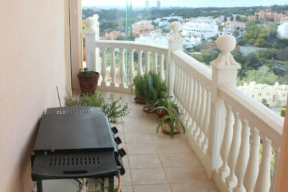 2084d86c8bbb16765389b6c21822effc - 17