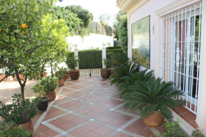 2084d86c8bbb16765389b6c21822effc - 55