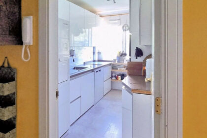 20e14e0d37d96f9e7584dd4411839e71 - 10