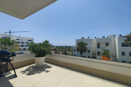 2146c2e0718caa3691ab8f8064eff805 - 20