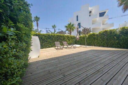 2146c2e0718caa3691ab8f8064eff805 - 32