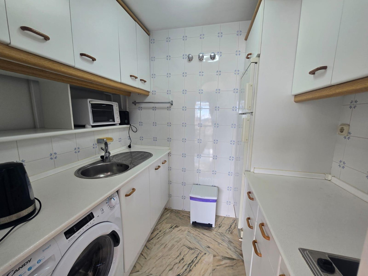 21563ef2b6d13814fe07e95ccf336001 - 11