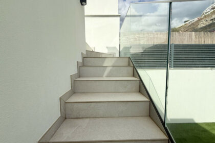 218fc19c4b8d3f9c49f342c012e6b65d - 18