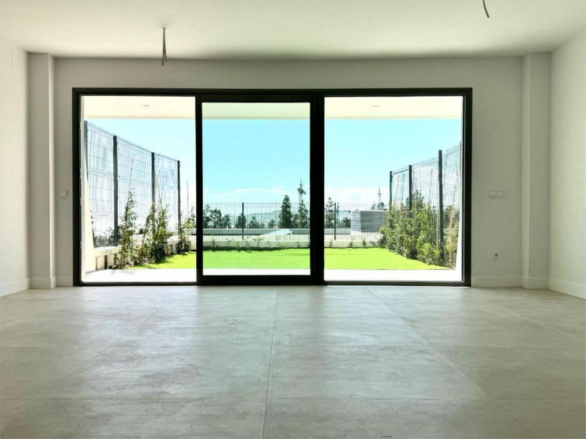 21d625ce06eb8f53d41a59affd7710cd - 26