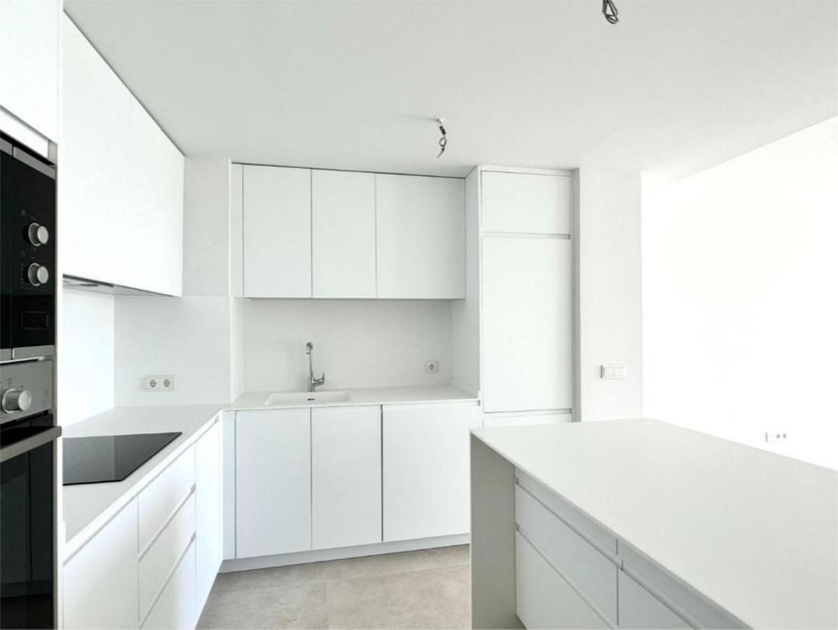 21d625ce06eb8f53d41a59affd7710cd - 28