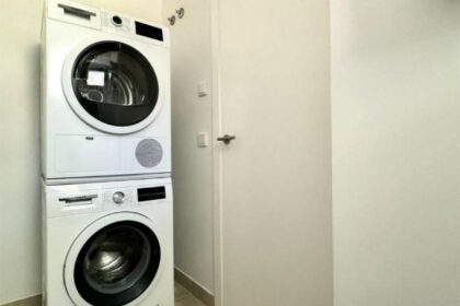 21d625ce06eb8f53d41a59affd7710cd - 33