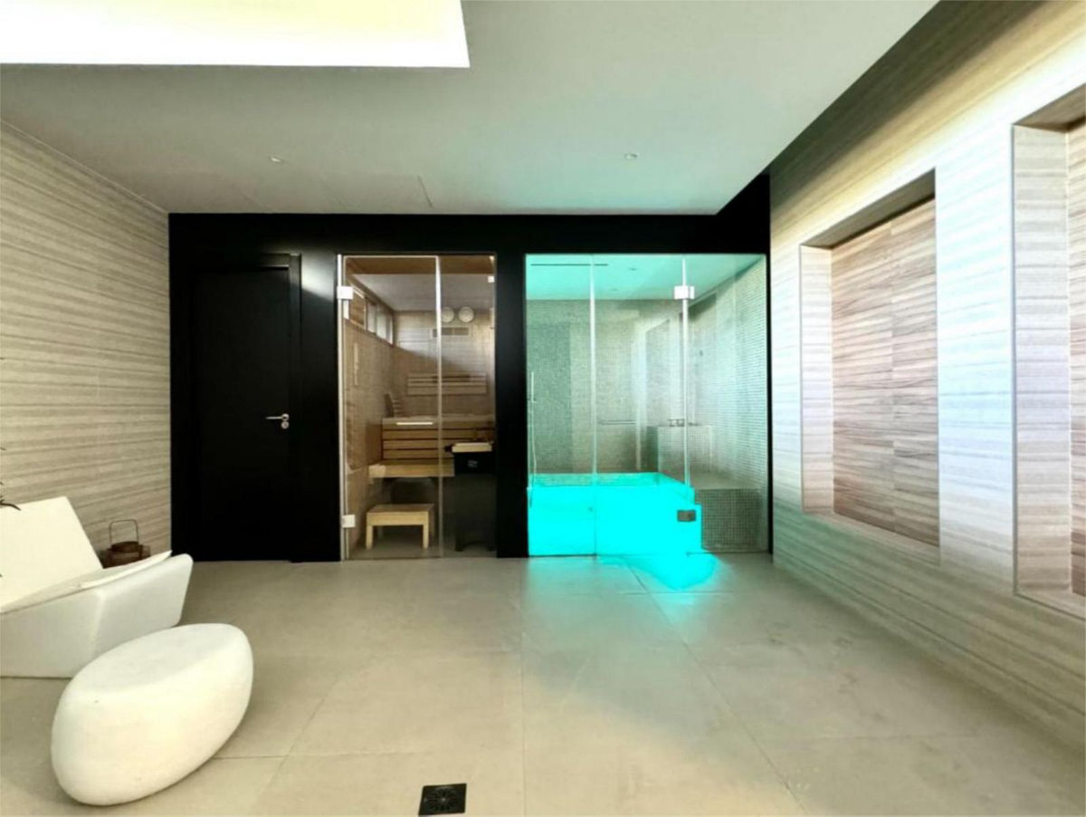 21d625ce06eb8f53d41a59affd7710cd - 38