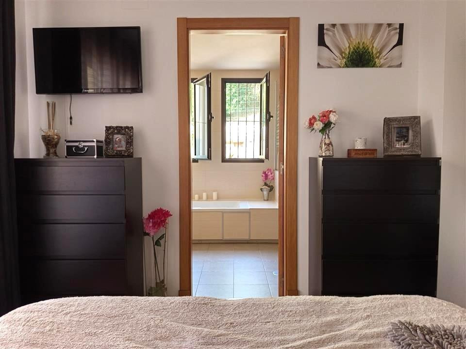 21df99579b28dfa6c9f6b197c9f9ce0d - 17