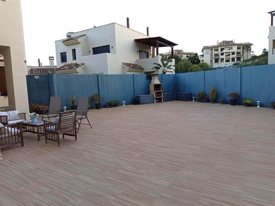 21df99579b28dfa6c9f6b197c9f9ce0d - 8