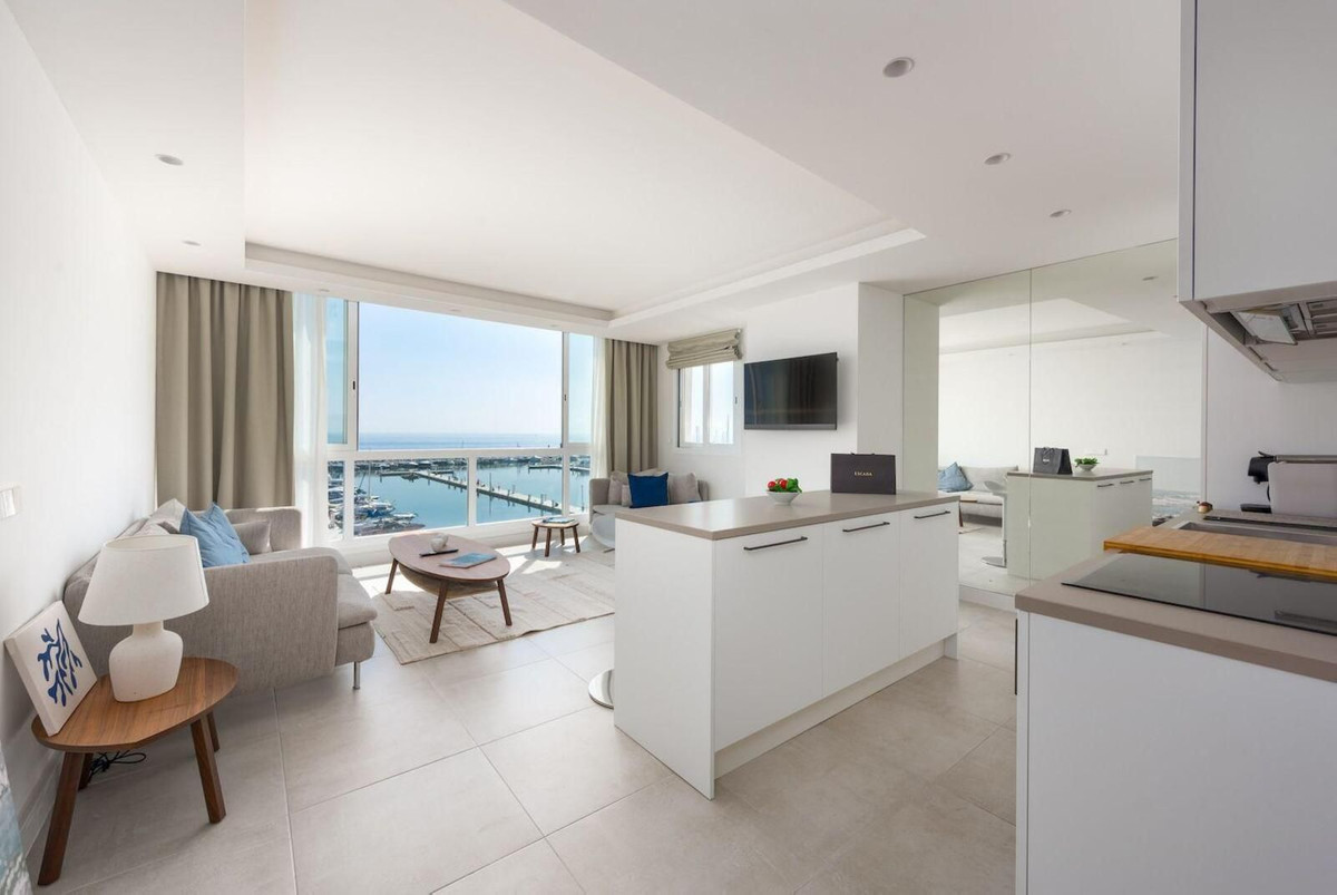 21e8a5fe840cdcf267b0fcdd391112f4 - 13