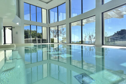 22142028c11843071083bd63b5cffba0 - 53