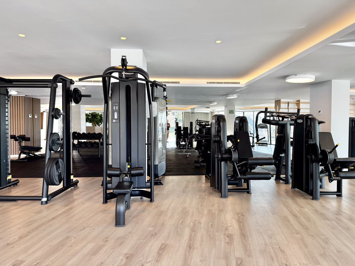 22142028c11843071083bd63b5cffba0 - 55