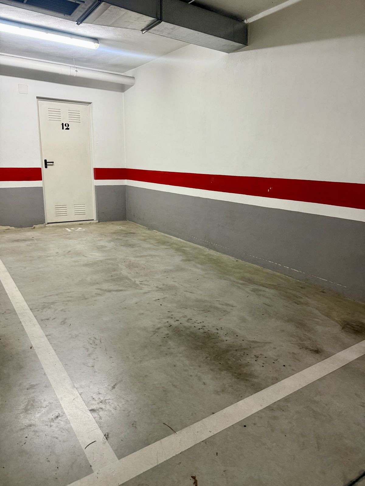 22609f71d915449f0fff505907c07286 - 23