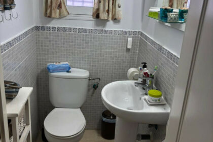 2274a63e48f8a44b7a9cf588461d575a - 13